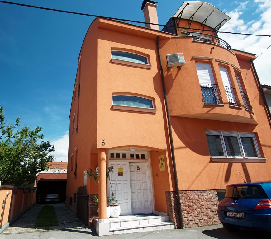 The Wallaby House Hostel Zagreb Exterior foto